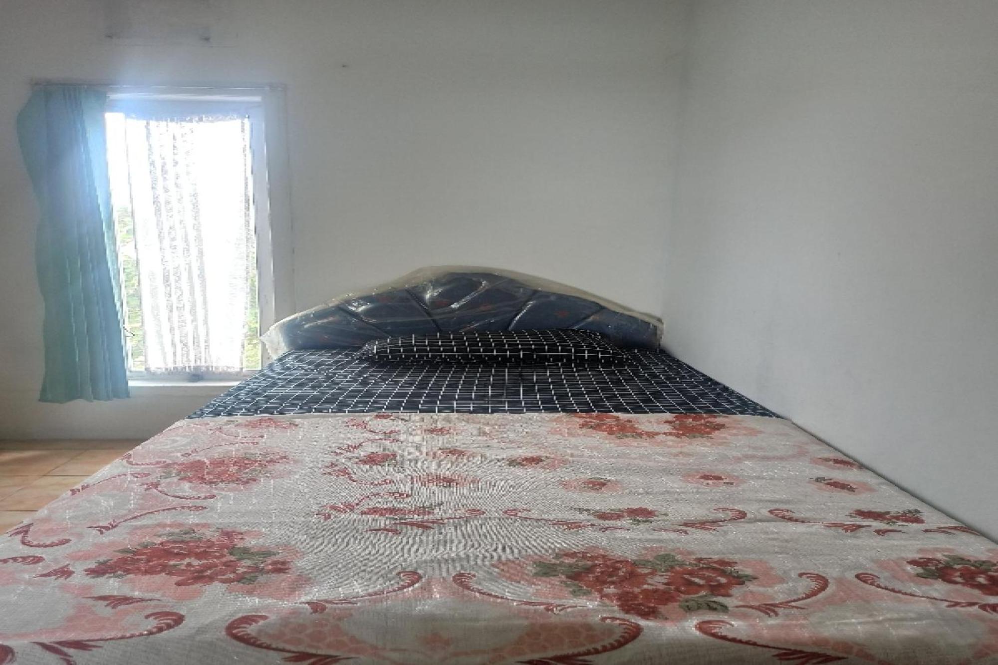 Oyo Life 91339 Pondok Kost Aulia Syariah Garut Exteriér fotografie