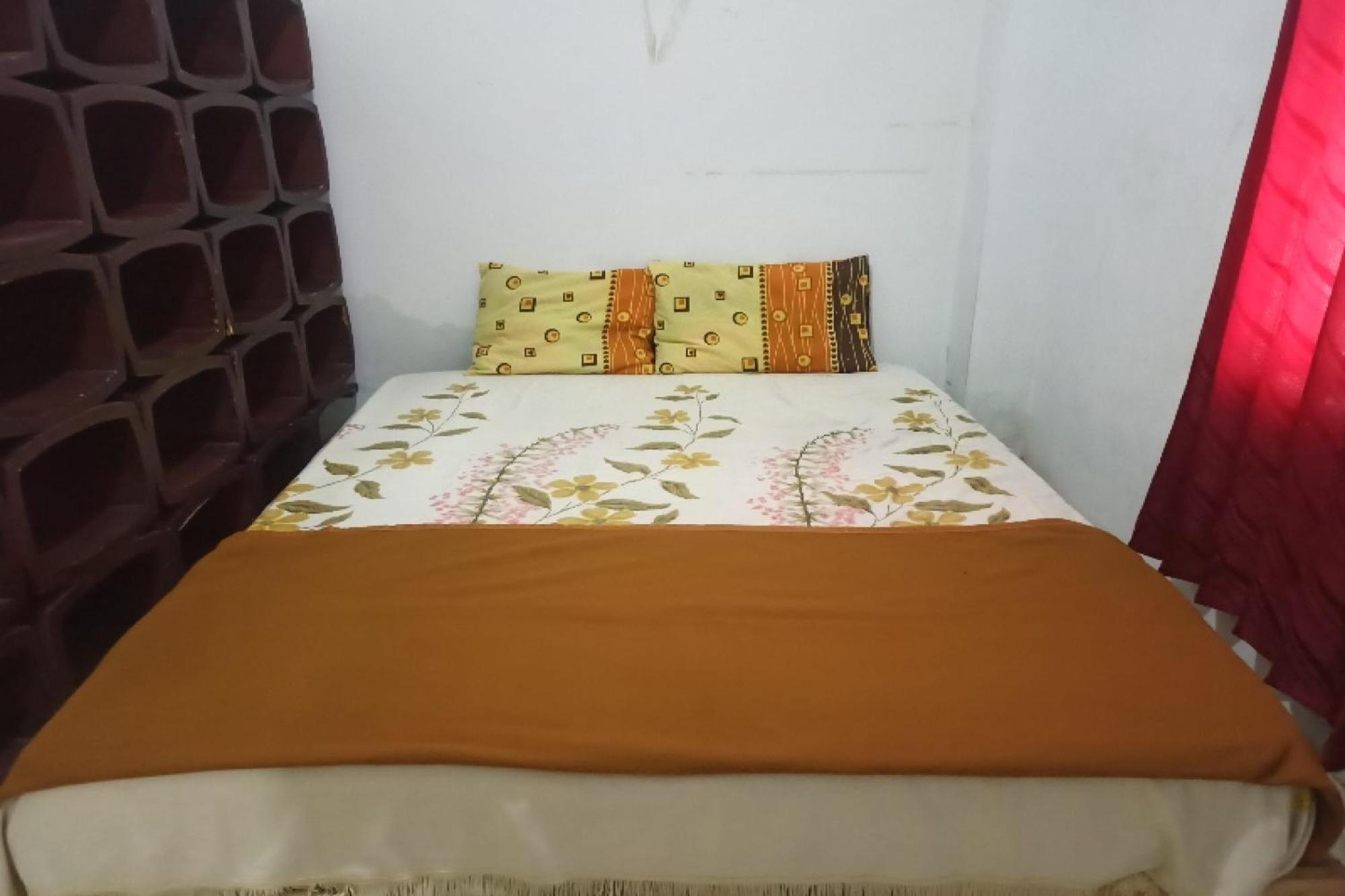 Oyo Life 91339 Pondok Kost Aulia Syariah Garut Exteriér fotografie
